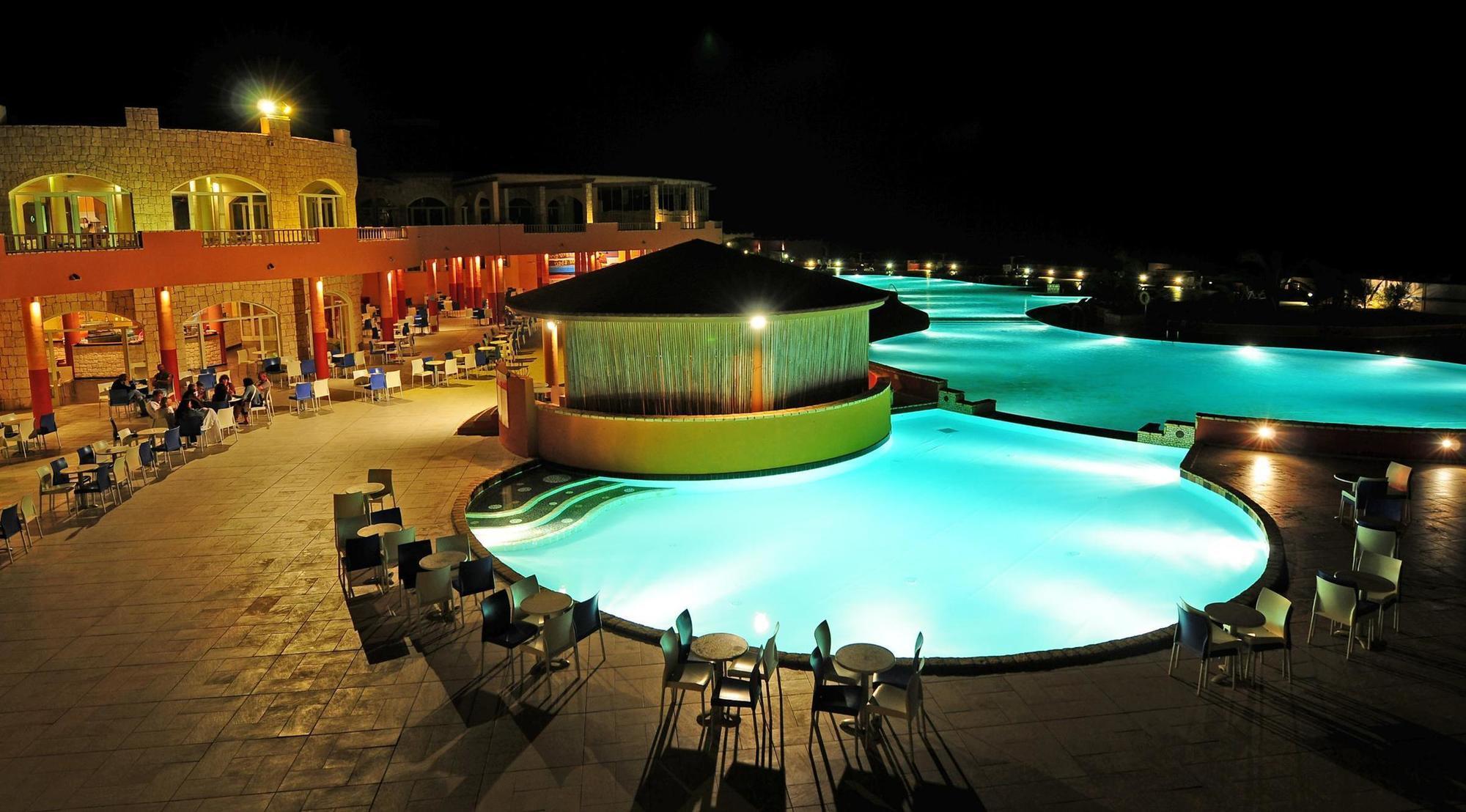 Hotel Boa Vista Сал Рей Екстериор снимка
